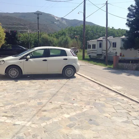 Dina Appartamento Kalamákion