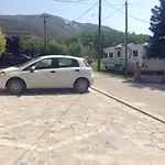 Dina 아파트 Kalamákion