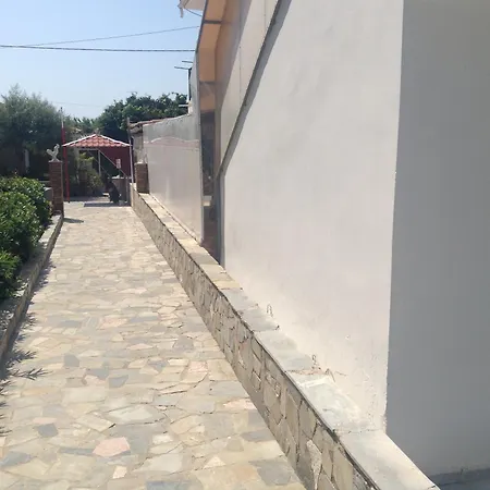 Dina Apartment