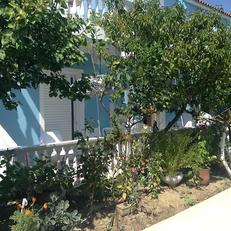 Apartmán Dina Kalamákion
